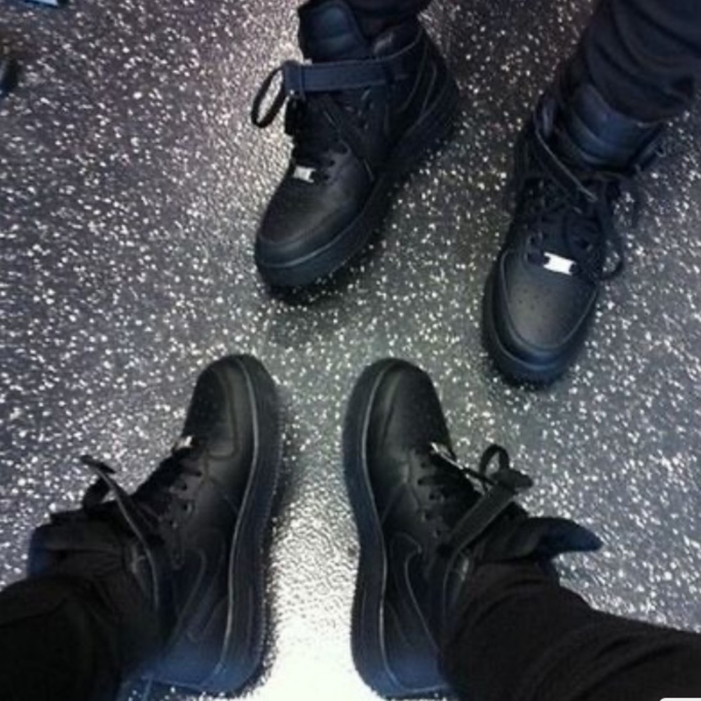 NIKE AIR FORCE 1’s SIZE 13